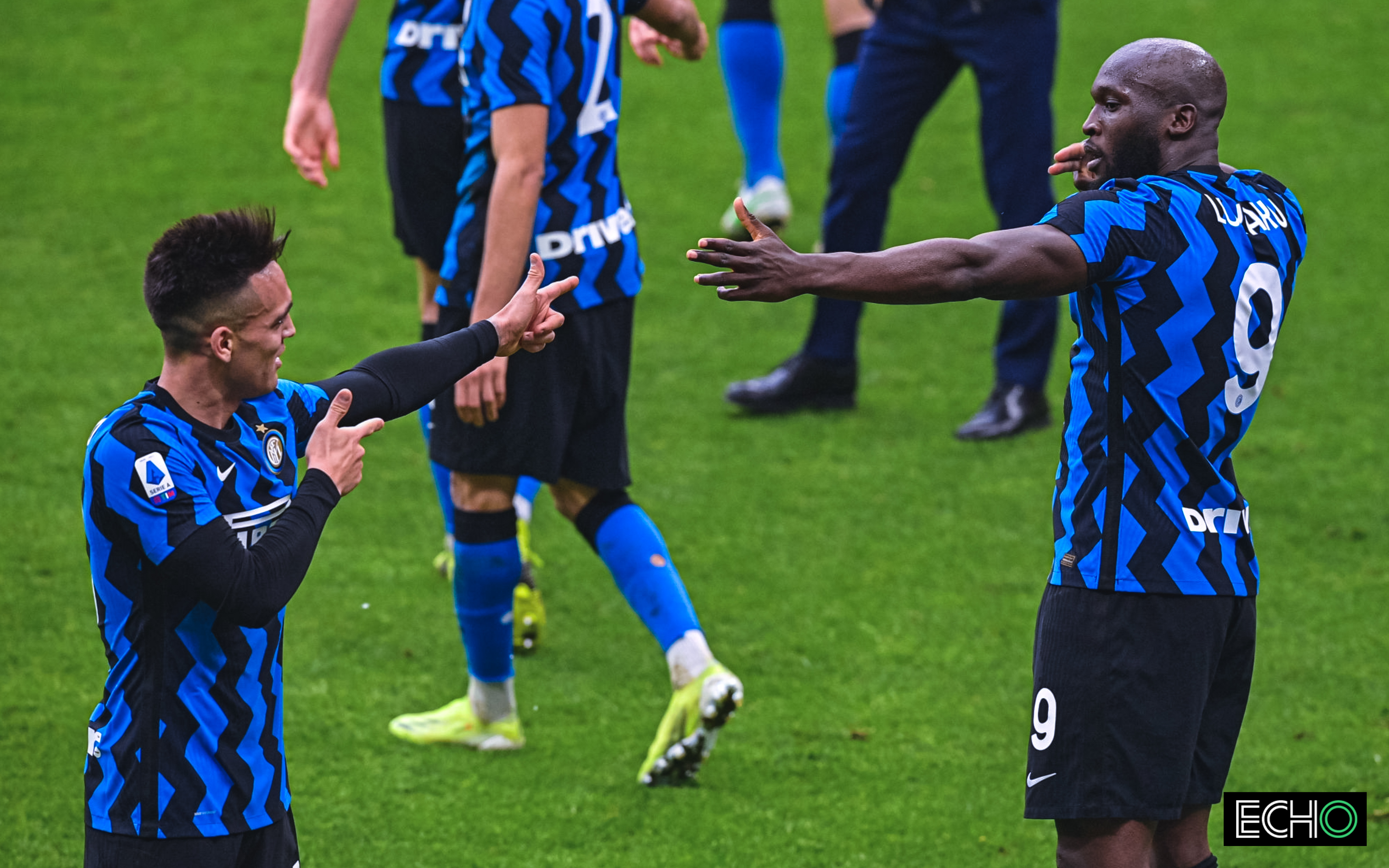 米兰双雄争雄,克罗托内破连败的简单介绍 米兰双雄争雄,克罗托内破连败的简单介绍