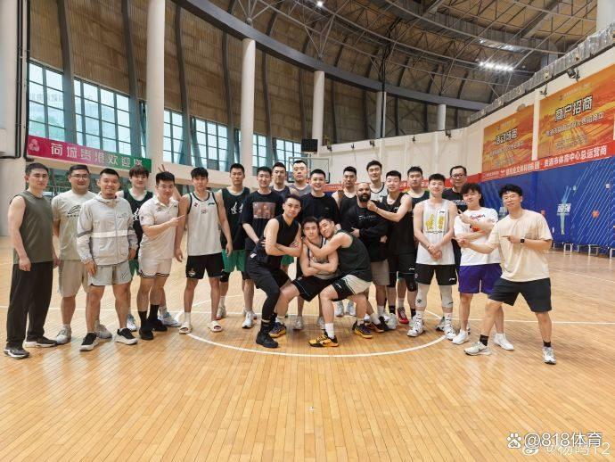 辽宁男篮团结一致,准备面对新的挑战的简单介绍 辽宁男篮团结一致,准备面对新的挑战的简单介绍